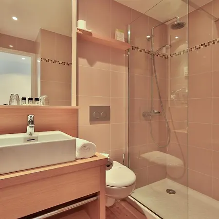 ル プティ プランス 3* サント・マキシム