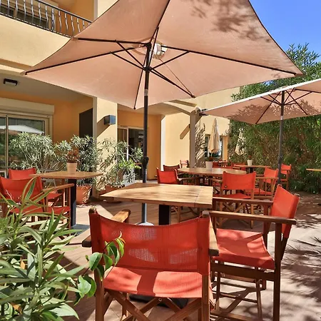 ル プティ プランス ホテル サント・マキシム