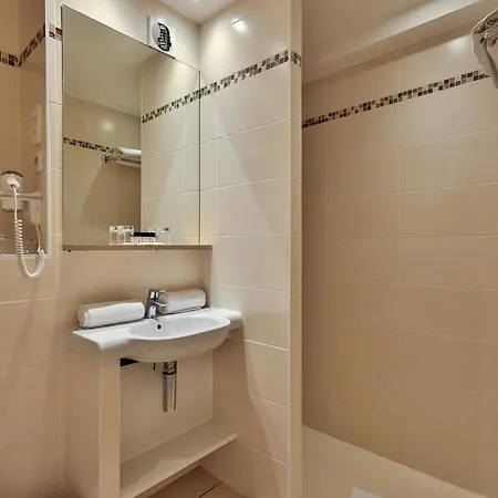 ホテル ル プティ プランス サント・マキシム