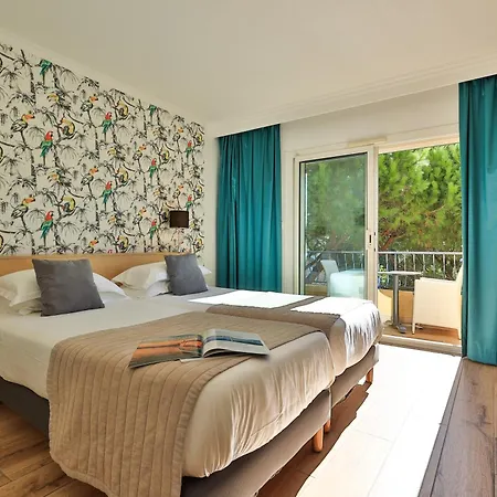 Ξενοδοχείο Le Petit Σαιντ-Μαξίμ