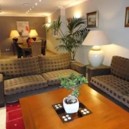 ル プティ プランス ホテル