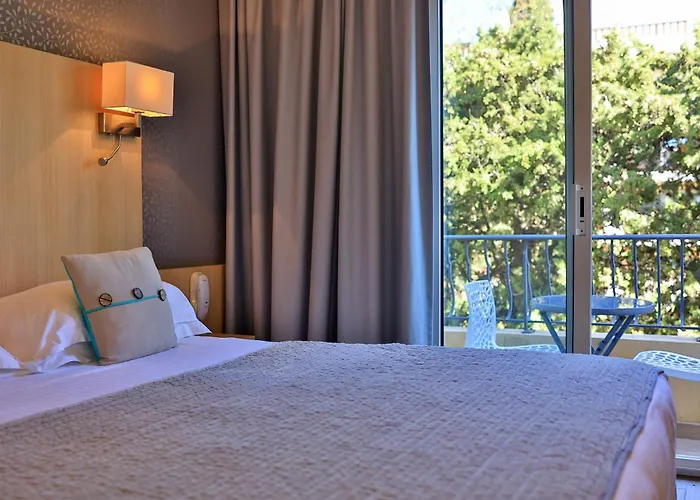 ホテル ル プティ プランス サント・マキシム